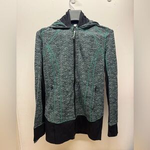 lululemon athletica Daily Practice Green and Black Chevron Zip Up Hoodie Womens